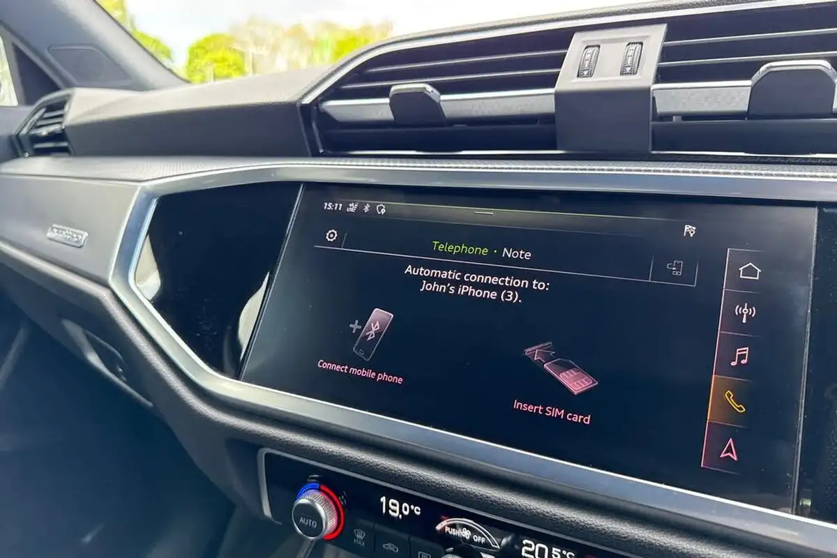 2019-audi-q3-20-40-tfsi-s-line-big-54