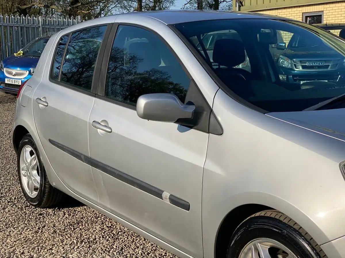 2007-renault-clio-12-dynamique-100bhp-5d-big-16
