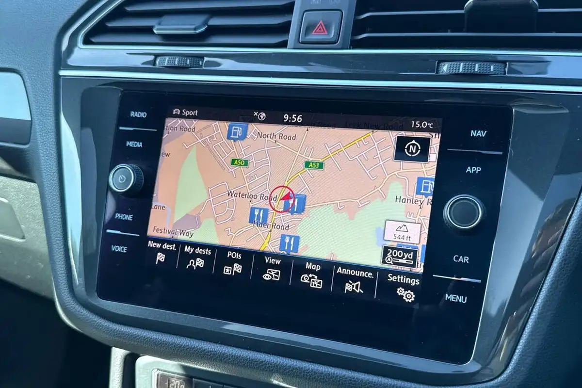 2019-volkswagen-tiguan-20tdi-r-line-tech-150ps-dsg-big-12
