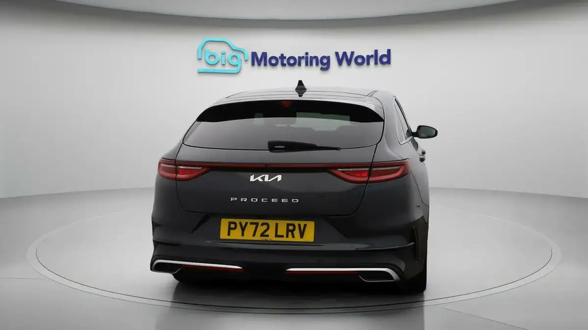 2022-kia-pro-ceed-15-t-gdi-gt-line-big-6