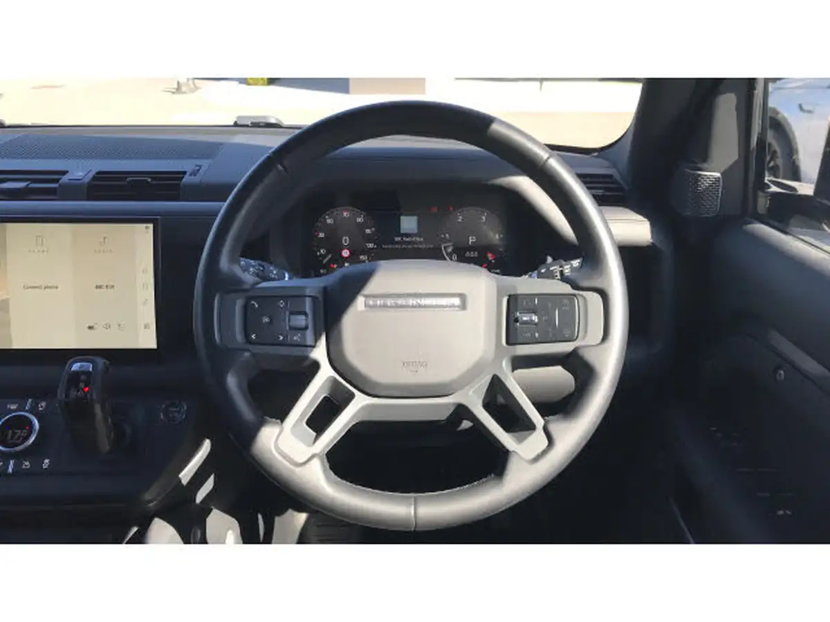 2022-land-rover-110-defender-30-d300-x-dynamic-hse-big-14