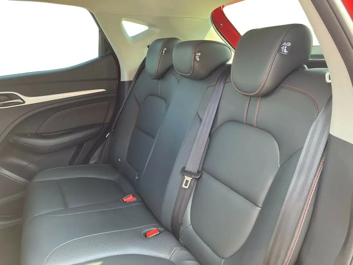 2024-mg-zs-suv-10t-gdi-exclusive-big-21