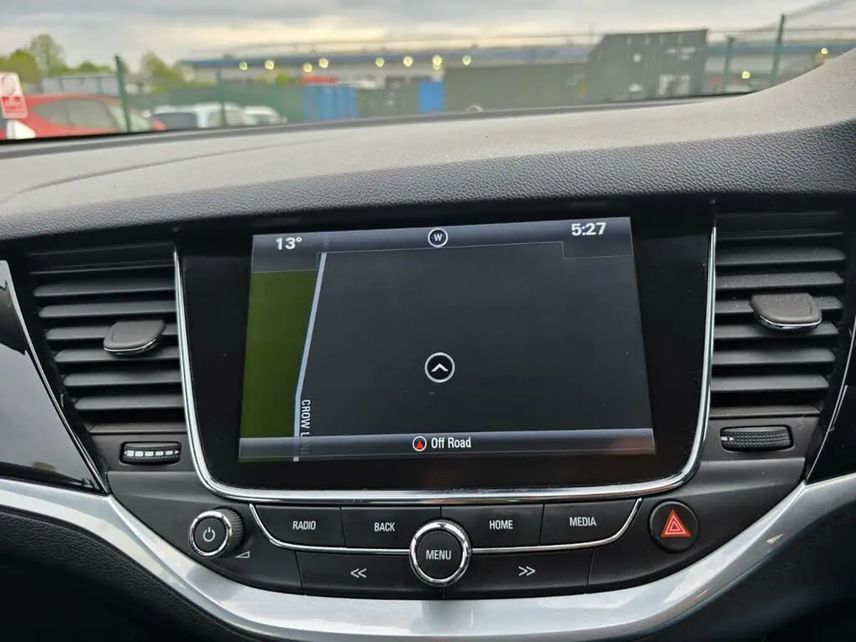 2018-vauxhall-astra-14i-16v-turbo-elite-nav-150ps-ss-hatchback-auto-big-43