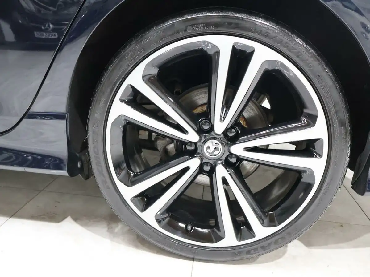 2018-vauxhall-insignia-grand-sport-20td-sri-vx-line-nav-big-54