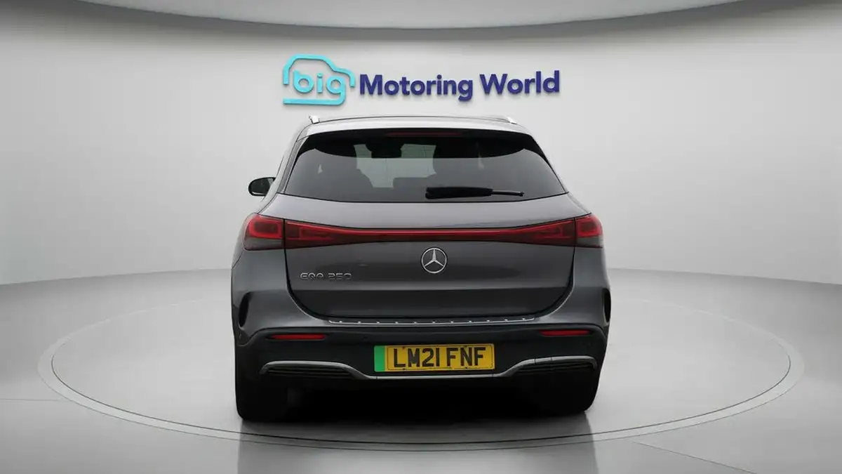 2021-mercedes-benz-eqa-e-eqa-250-amg-line-big-6