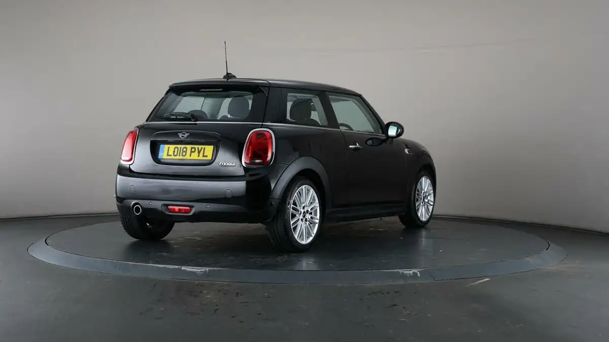 2018-mini-cooper-15-cooper-ss-hatchback-3d-auto-big-66