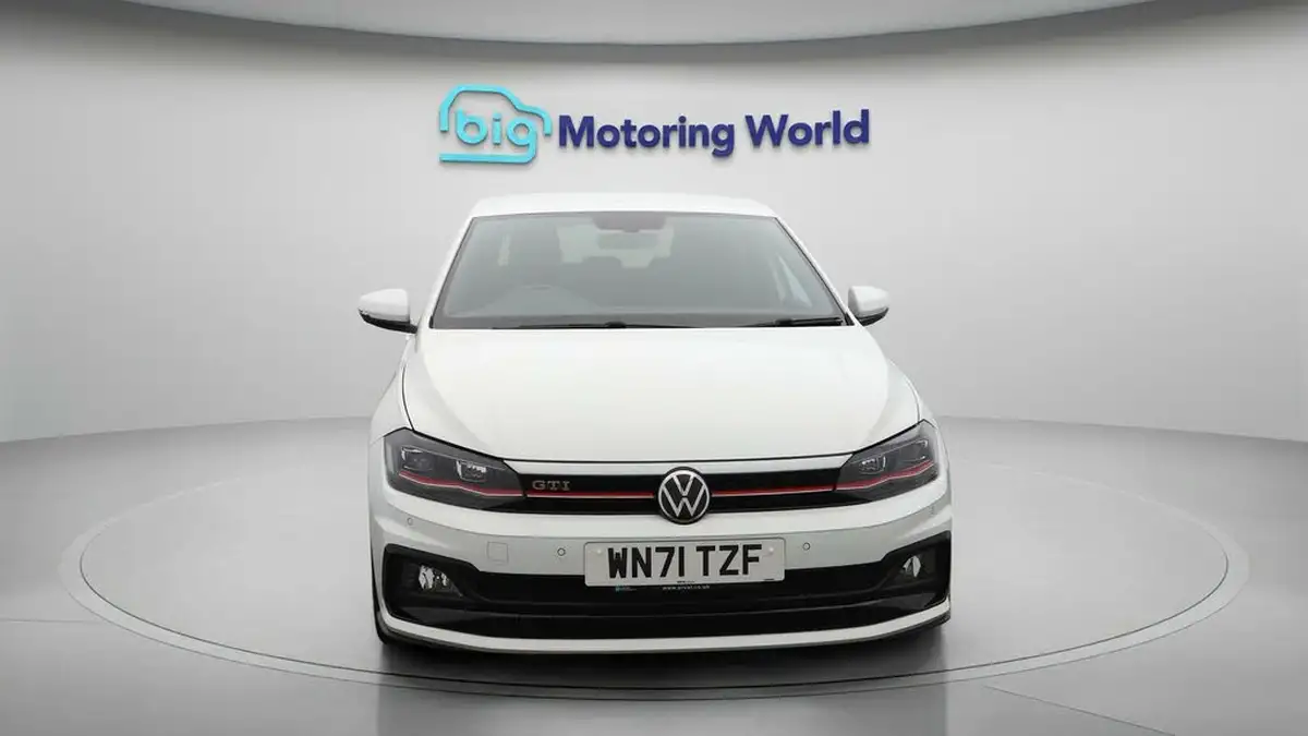 2021-volkswagen-polo-20-tsi-gti-207ps-big-2