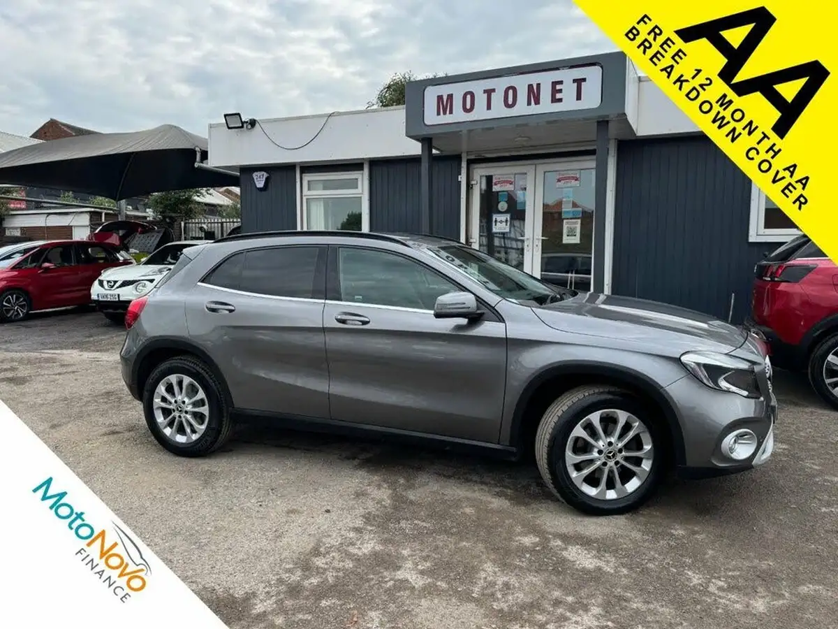 2019-mercedes-benz-gla-class-21d-gla-200d-se-executivess-big-40