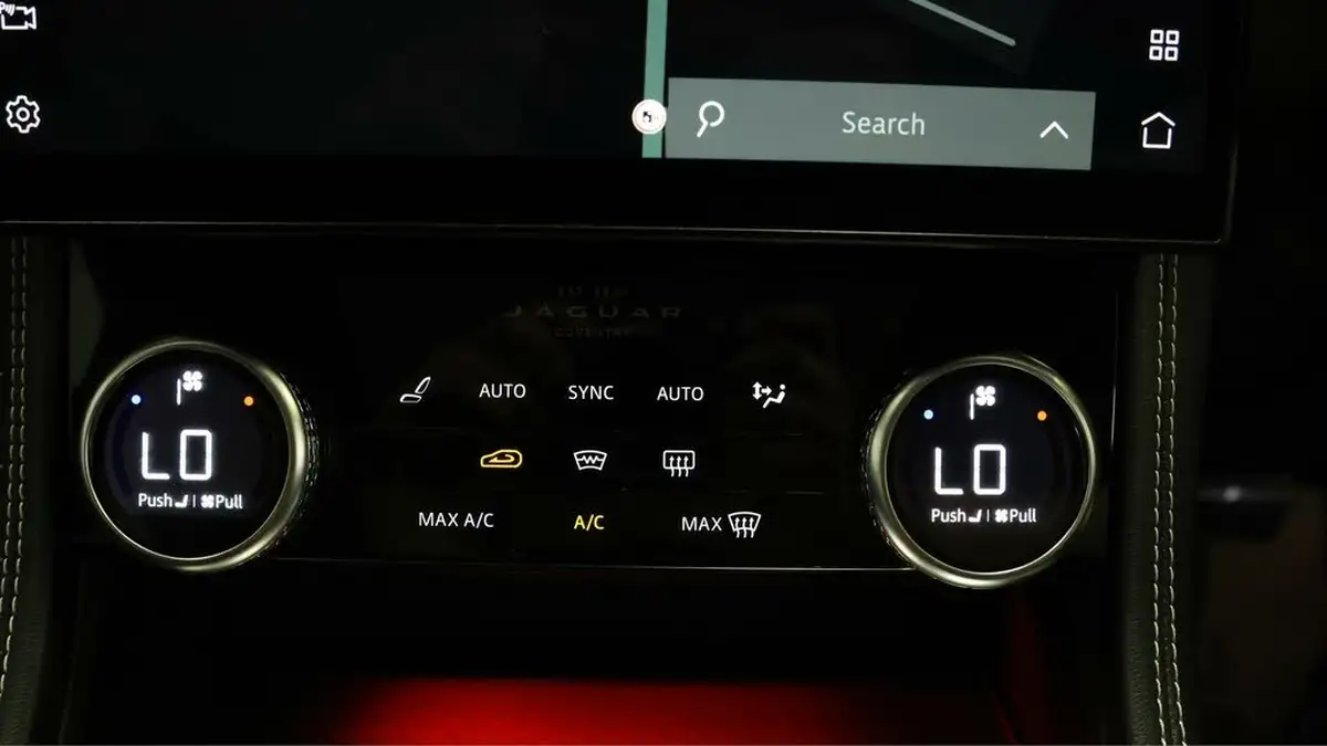 2022-jaguar-f-pace-20-p250-r-dynamic-black-big-11