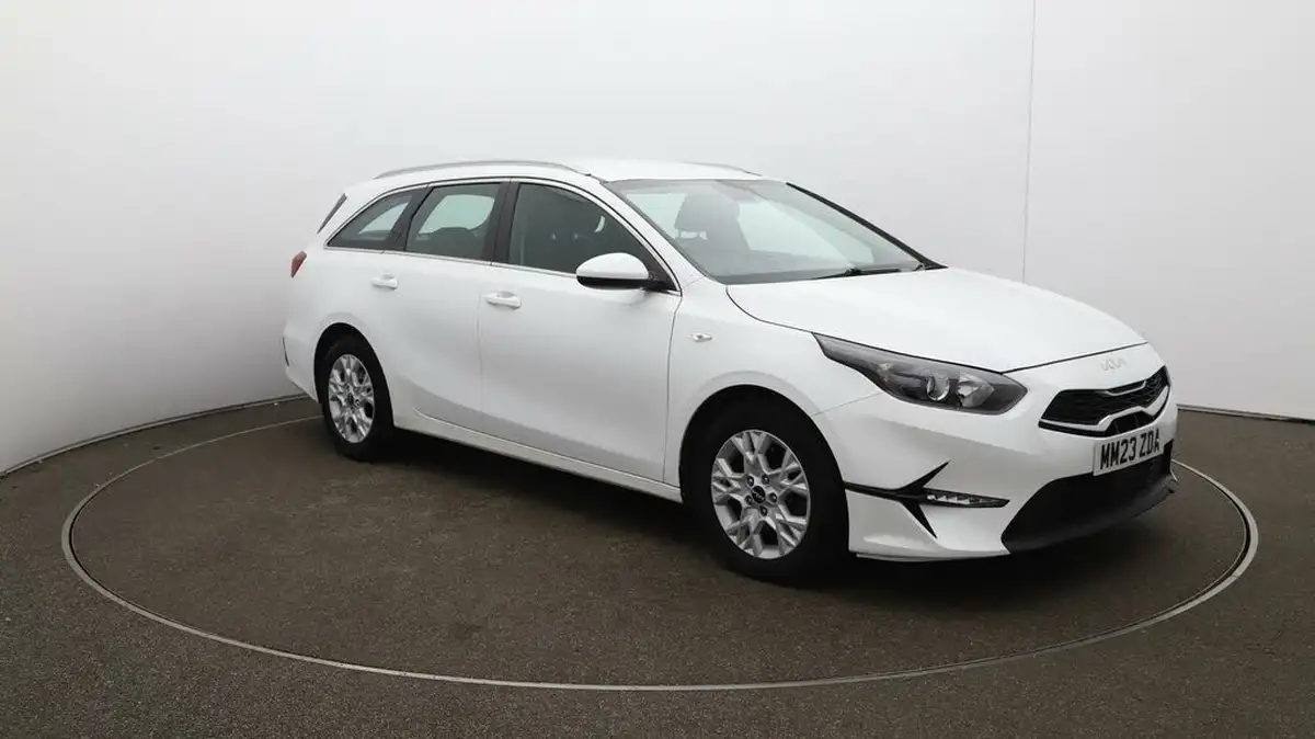2023-kia-ceed-15-t-gdi-2-158bhp-sportswagon-big-41