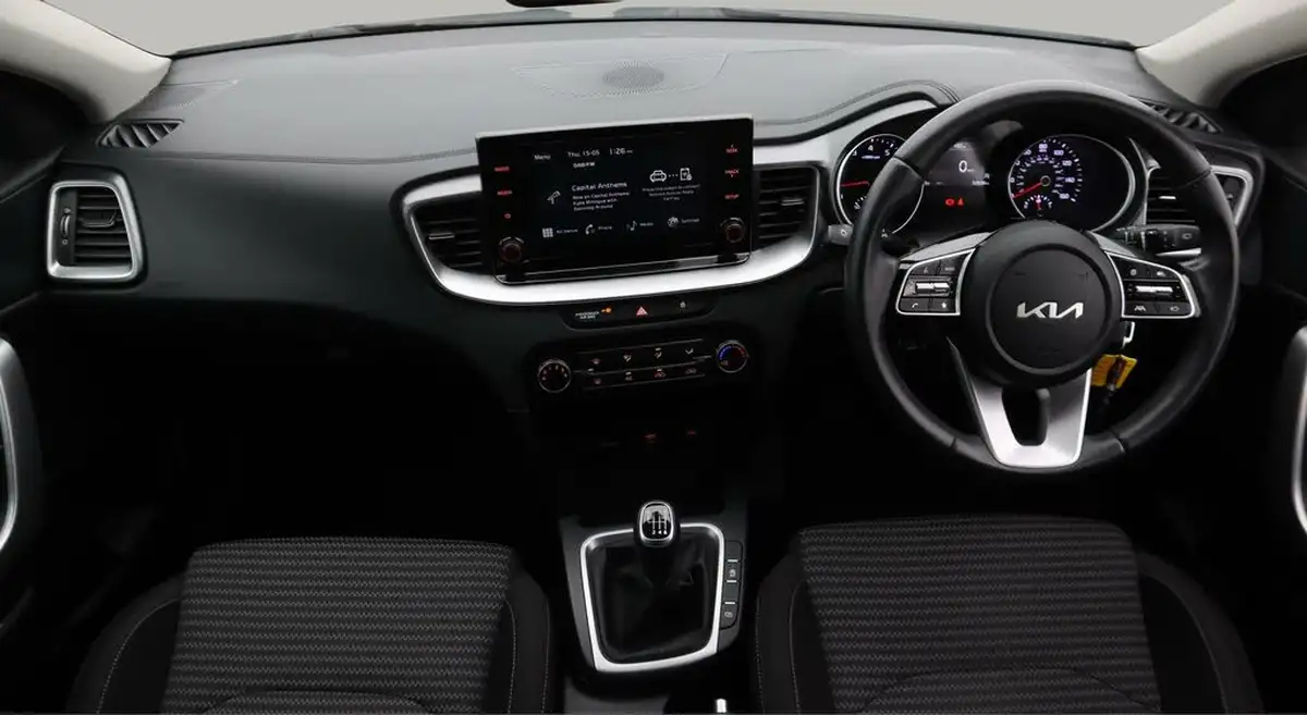 2023-kia-ceed-15-t-gdi-2-158bhp-sportswagon-big-13