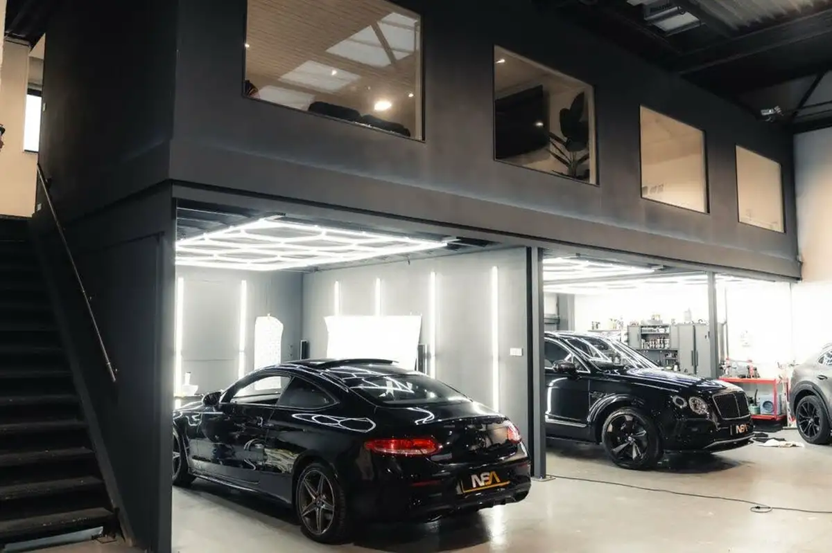 2020-tesla-model-3-e-performance-big-33