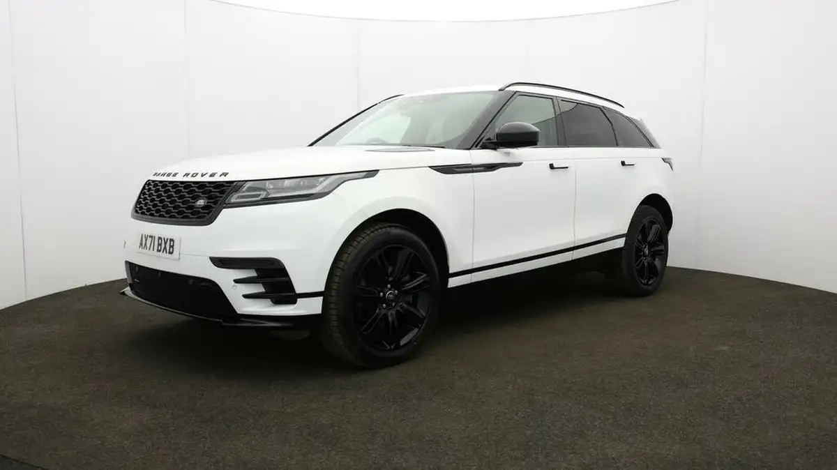 2022-land-rover-range-rover-velar-20-d200-r-dynamic-se-big-36
