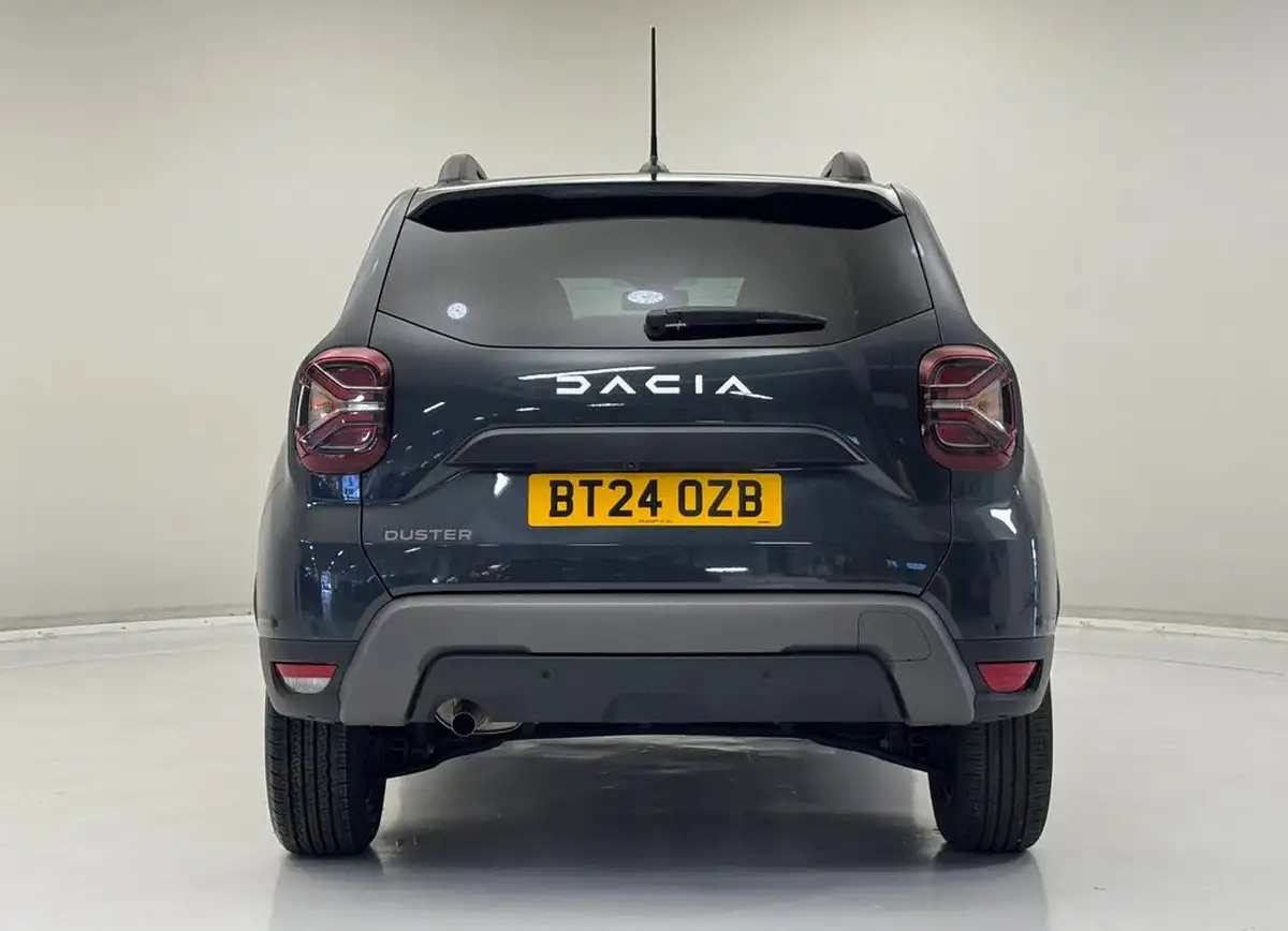2024-dacia-duster-13-tce-journey-130bhp-1332cc-big-4