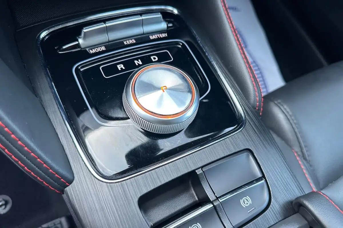 2023-mg-zs-suv-e-trophy-connect-ev-156ps-long-range-big-9