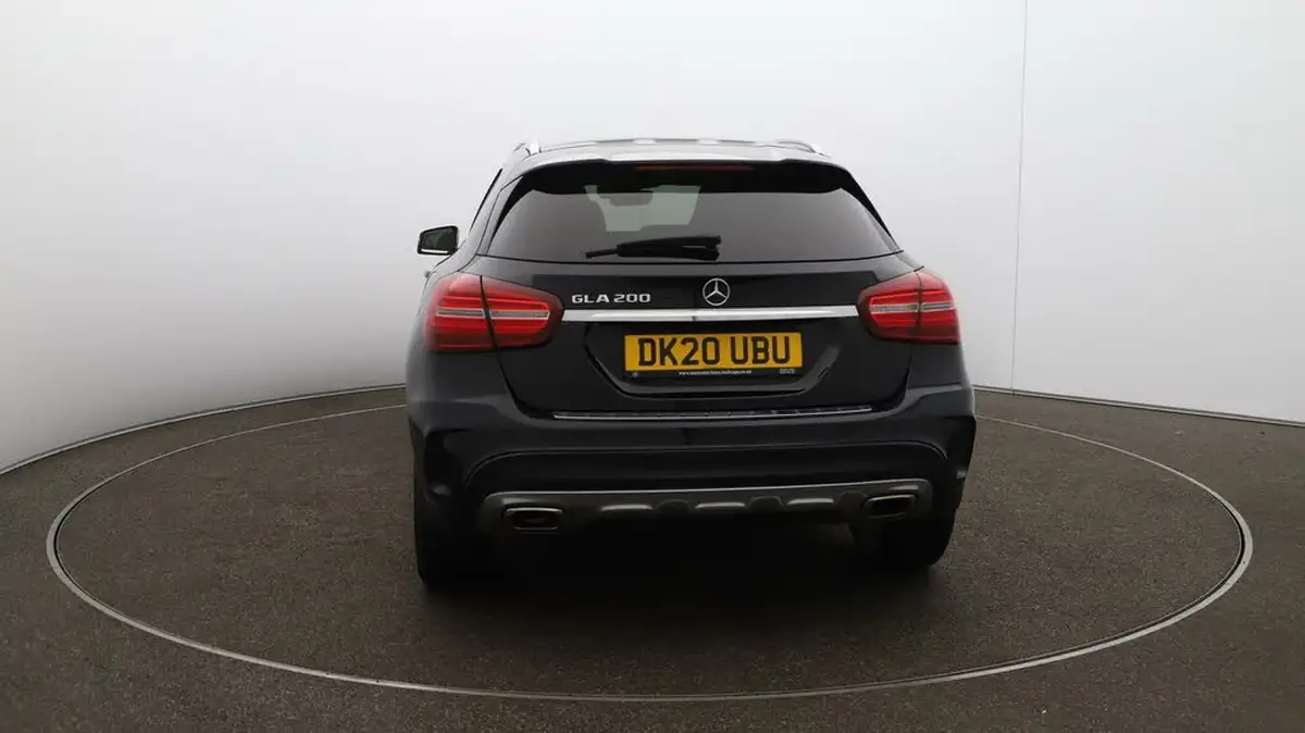 2020-mercedes-benz-gla-class-16-gla-200-amg-line-edition-plus-7g-dct-big-54
