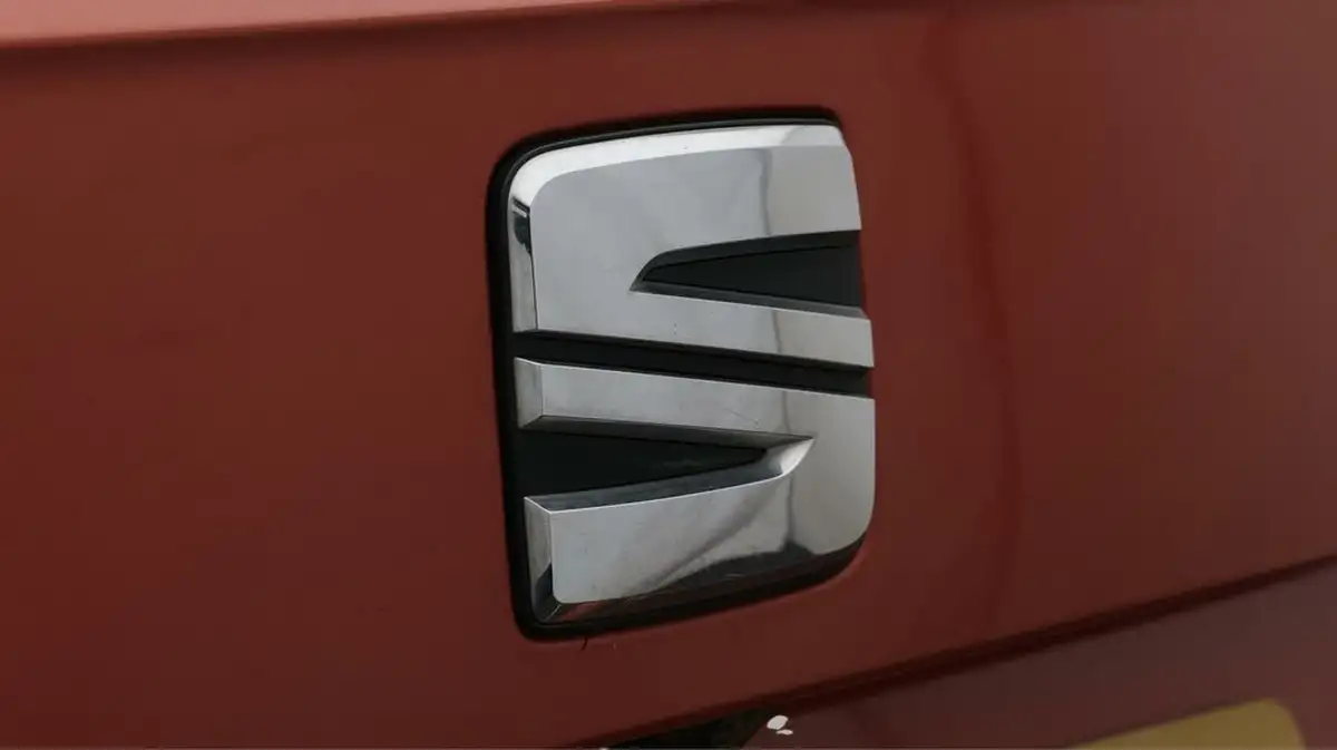 2019-seat-arona-10-tsi-xcellence-lux-big-21