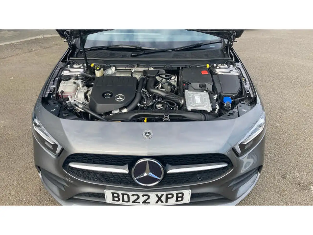 2022-mercedes-benz-a-class-13-a180-amg-line-premium-plus-edition-saloon-4d-7g-dct-big-7