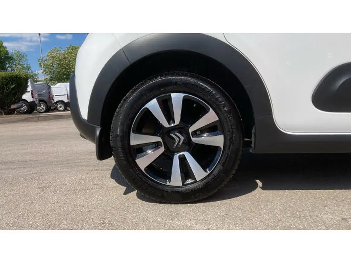 2023-citroen-c3-12-puretech-c-series-edition-83ps-ss-big-6