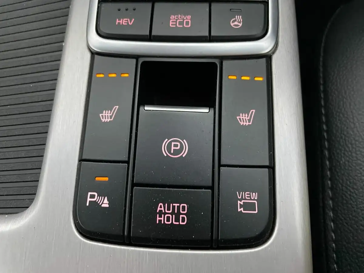 2020-kia-optima-20-gdi-phev-big-28