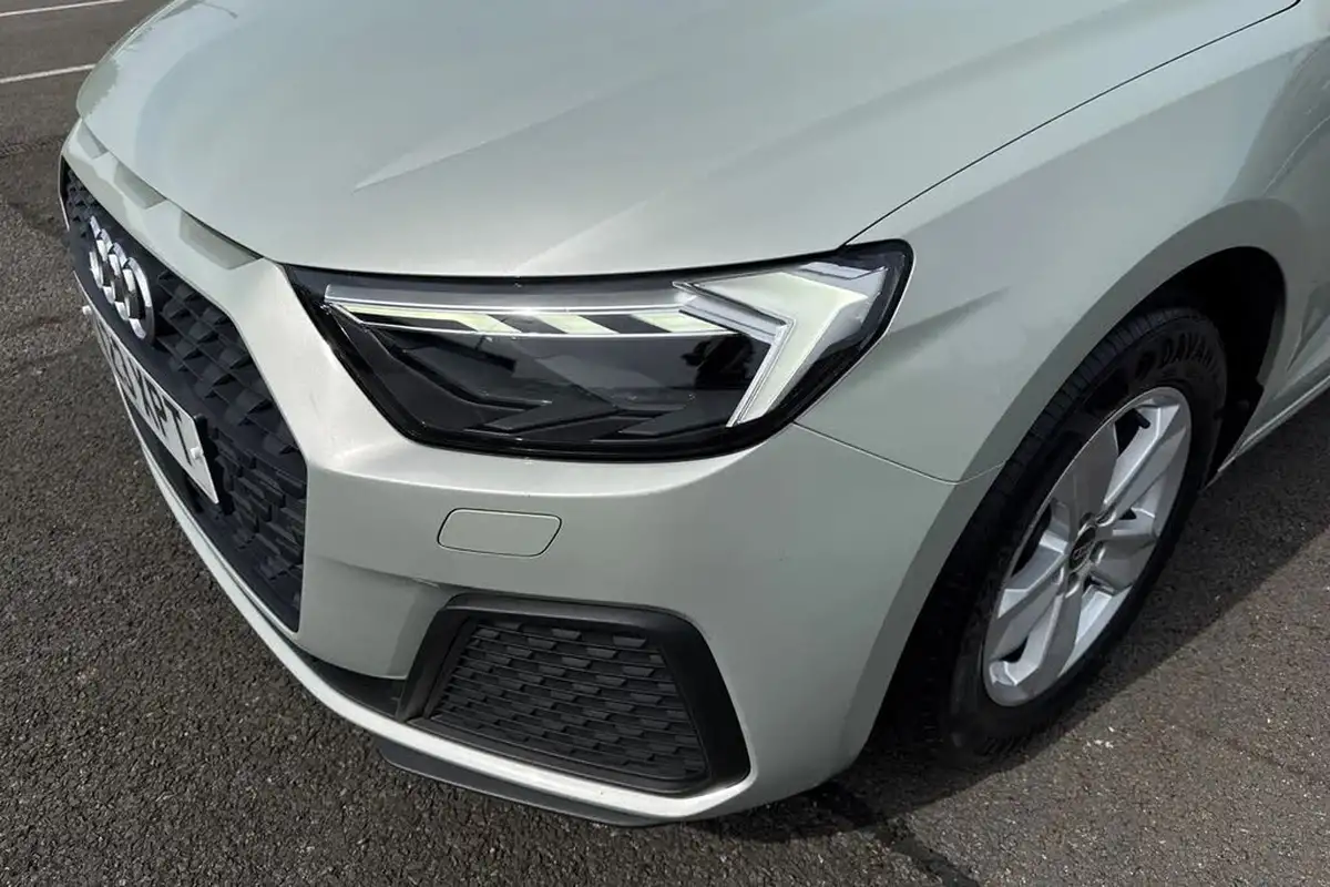 2023-audi-a1-10-30-tfsi-technik-big-25