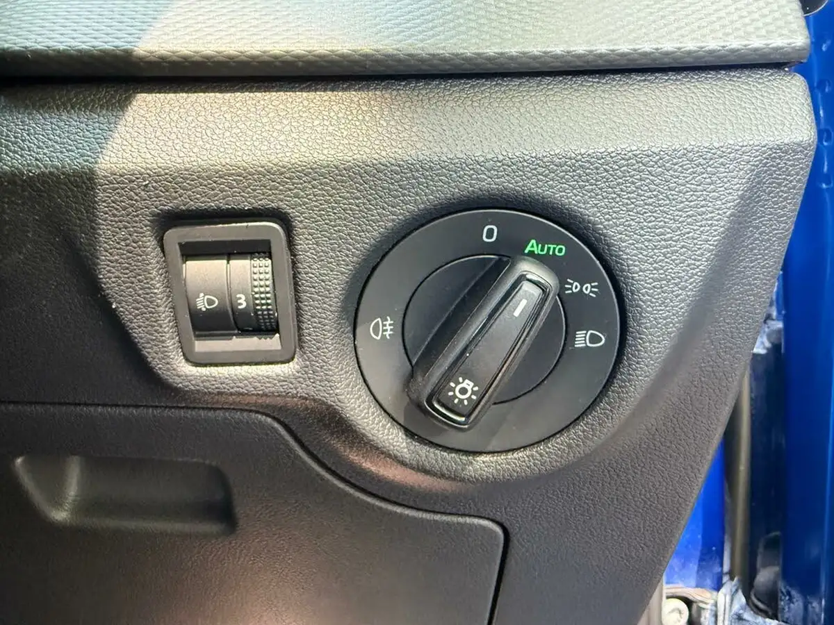 2020-skoda-kamiq-10-tsi-se-115ps-big-13