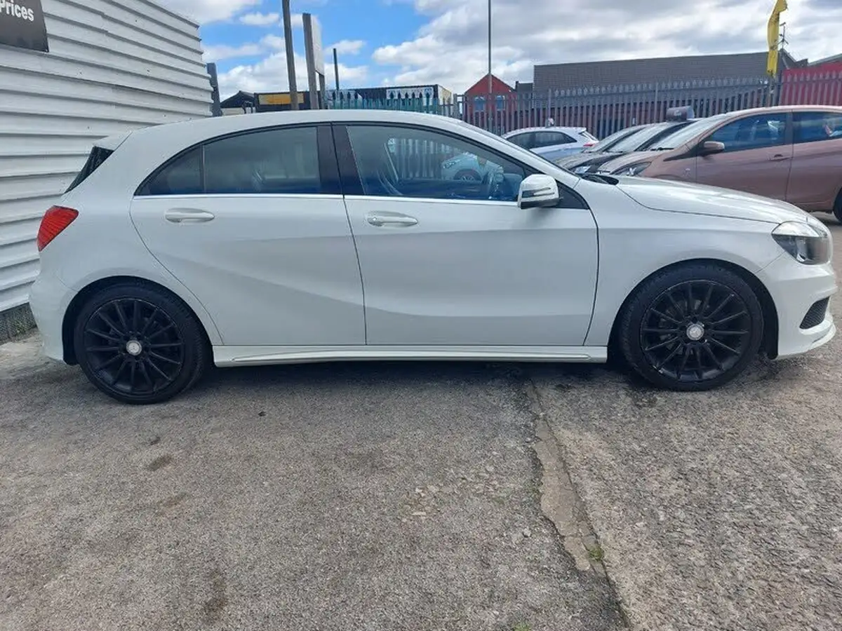 2013-mercedes-benz-a-class-15-cdi-a180-amg-sport-109ps-blueefficiency-big-7
