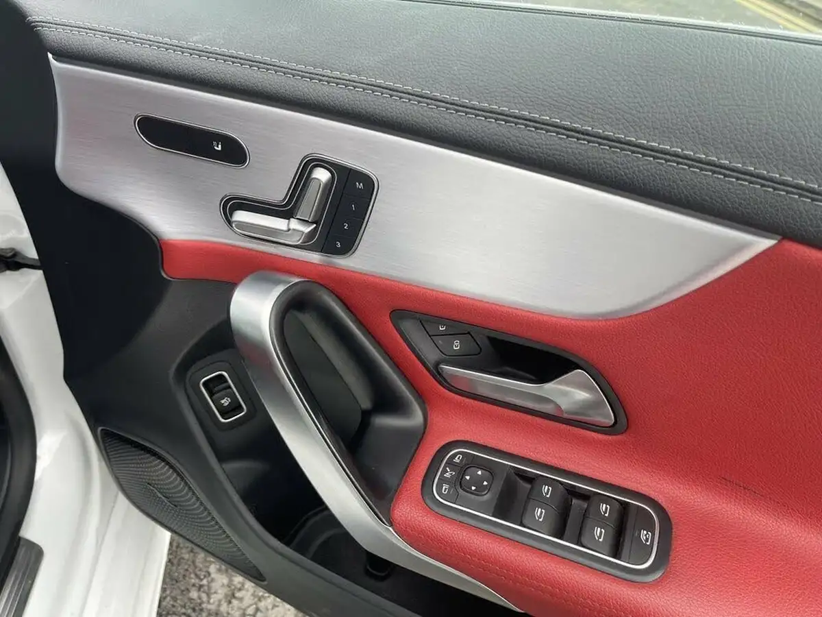 2021-mercedes-benz-cla-13-cla-180-amg-line-premium-shooting-brake-5d-big-18