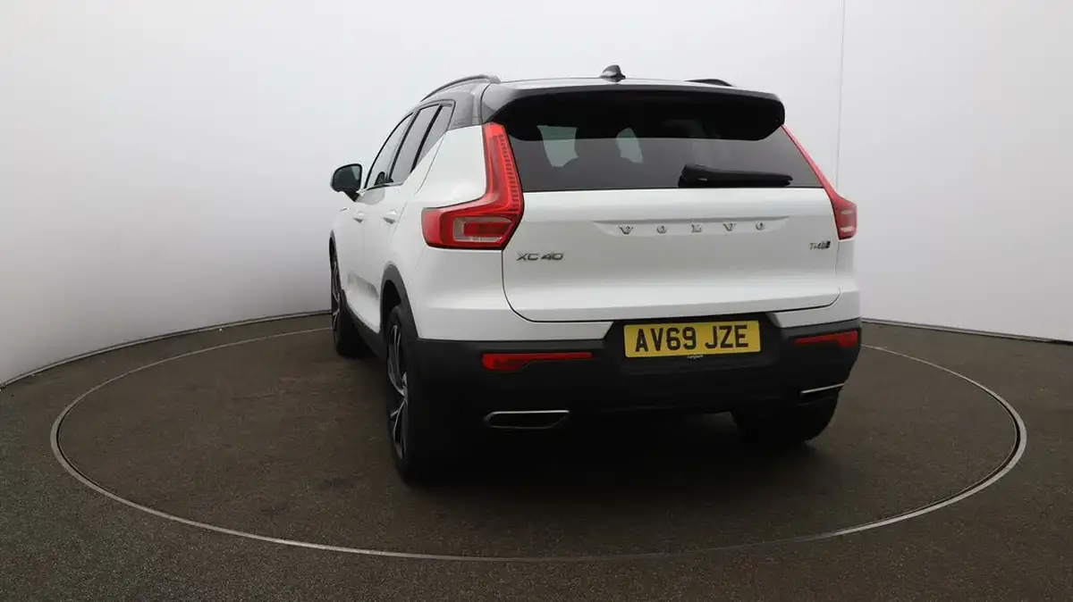 2019-volvo-xc40-20-t4-r-design-pro-awd-big-62