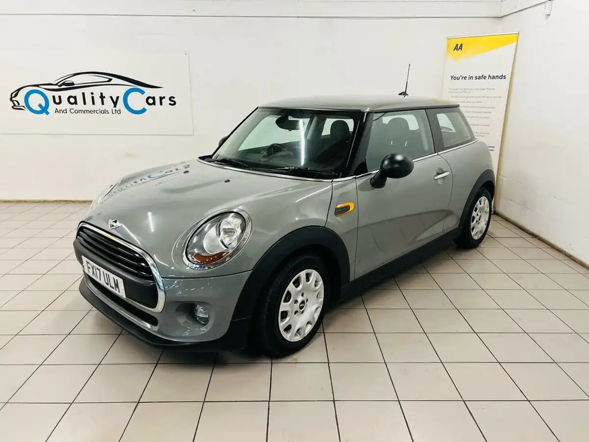 2017-mini-cooper-12-one-3d-big-1