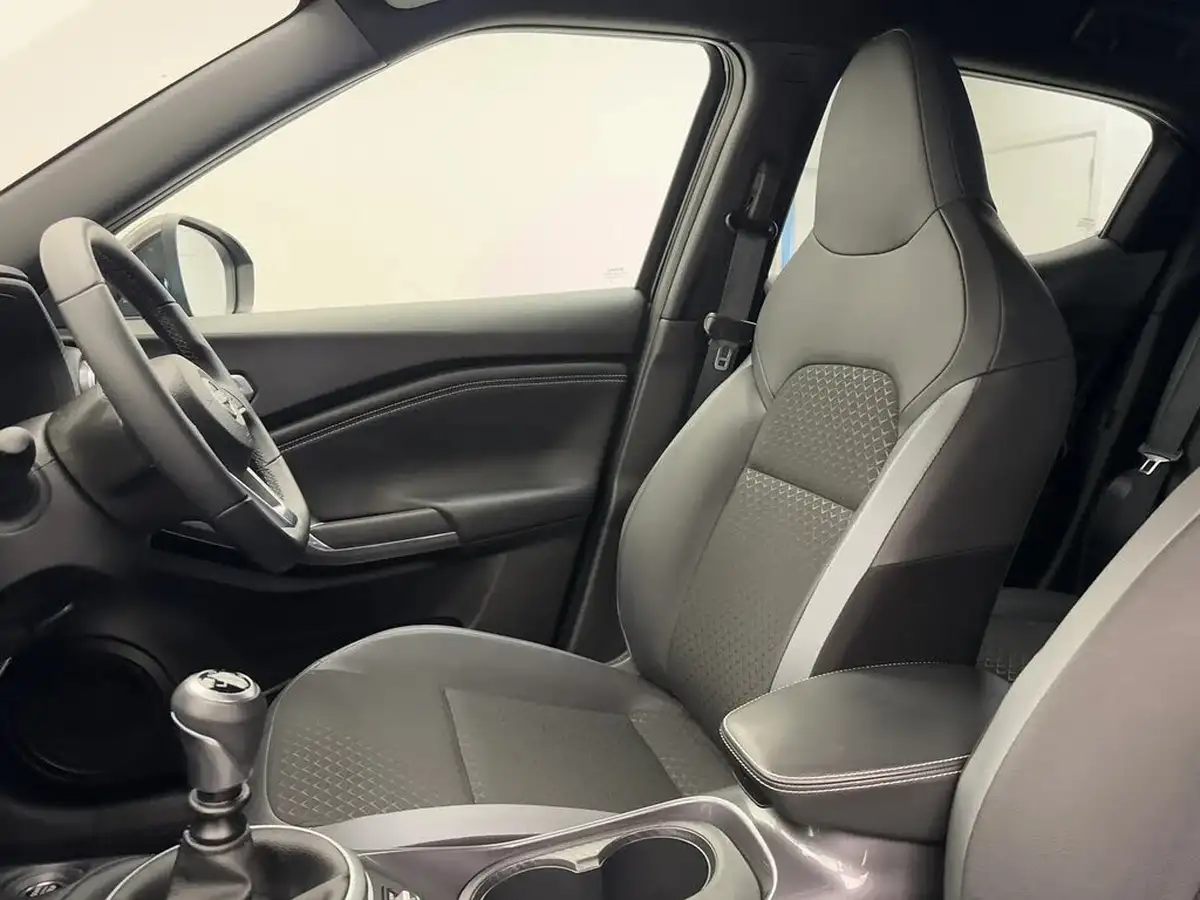 2024-nissan-juke-10-dig-t-n-connecta-big-12