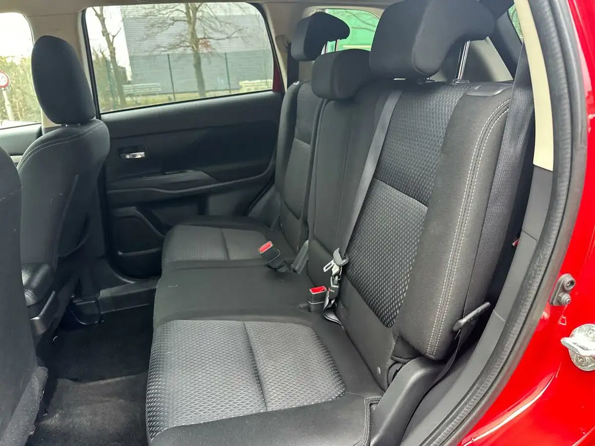 2015-mitsubishi-outlander-22di-d-gx3-7st-auto-big-37