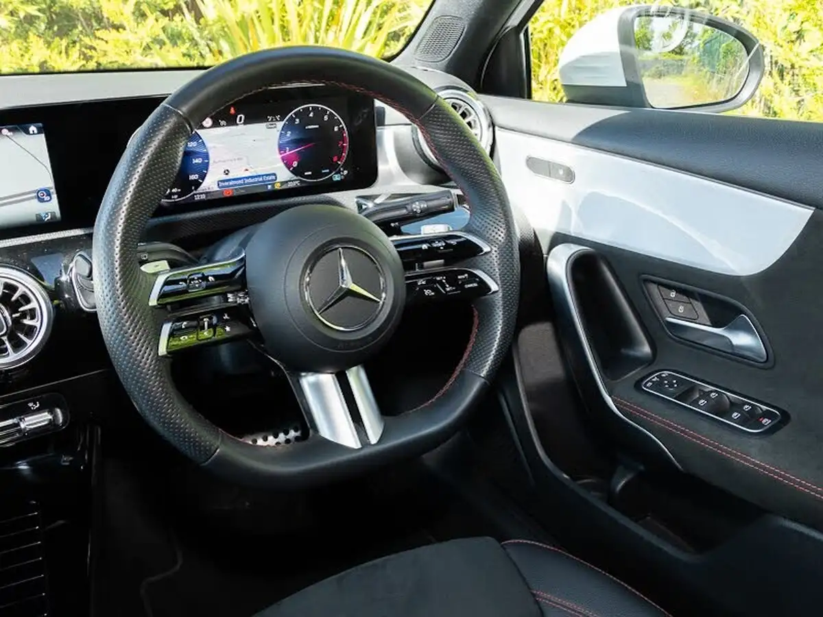 2024-mercedes-benz-a-class-13-a180-amg-line-executive-hatchback-5d-7g-dct-big-11