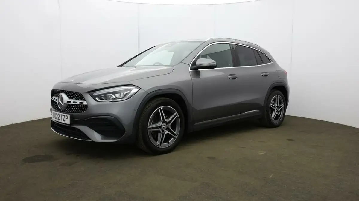 2022-mercedes-benz-gla-class-13-gla-200-amg-line-executive-big-19