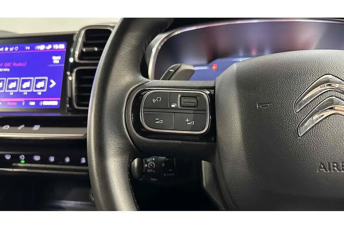 2020-citroen-c5-aircross-12-puretech-flair-plus-eat8-big-39