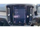 2022-volvo-xc40-15-t4-r-design-small-35