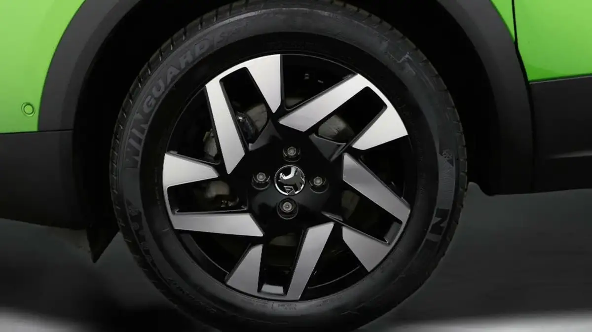 2022-vauxhall-mokka-e-elite-premium-big-17