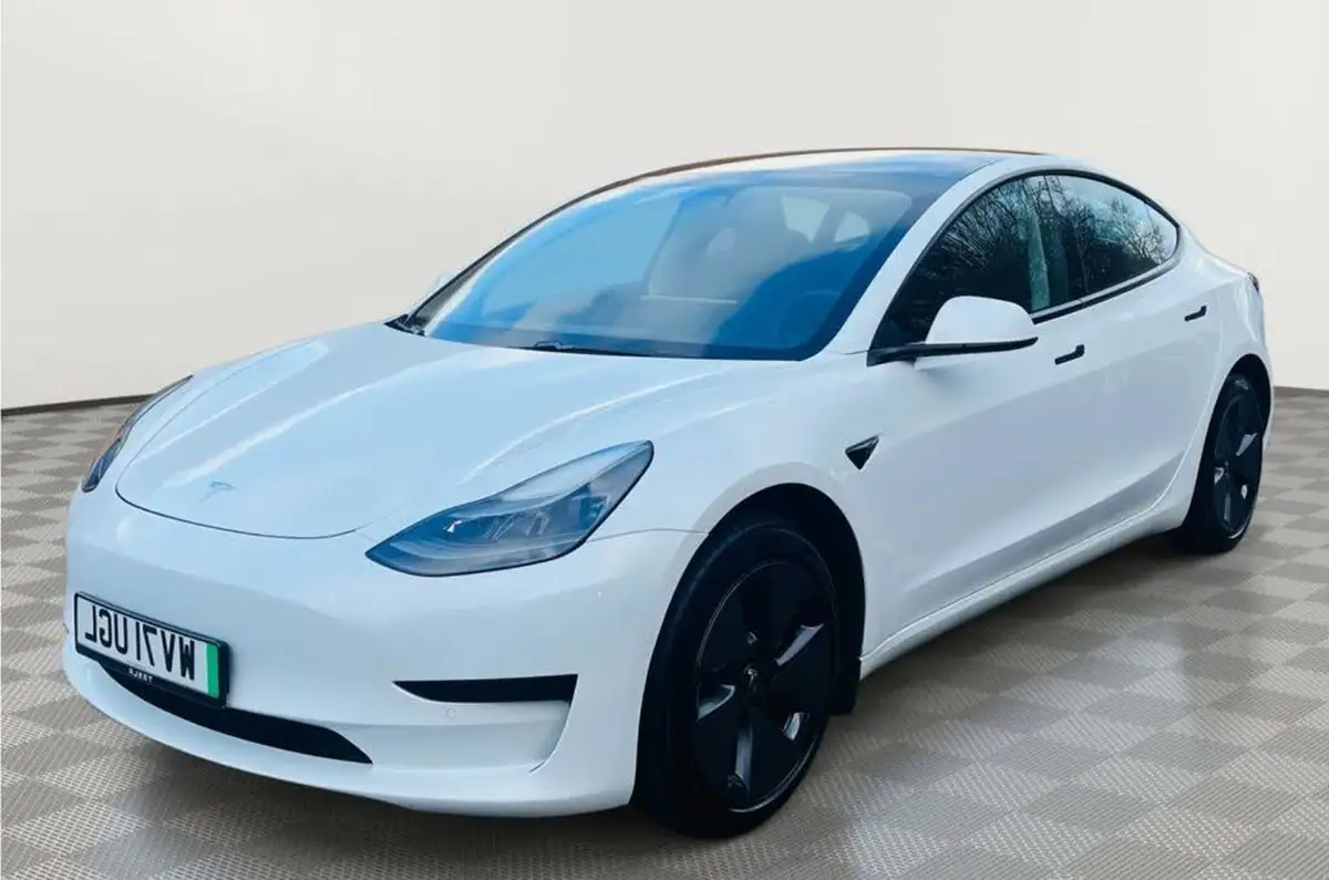 2021-tesla-model-3-e-standard-plus-big-2