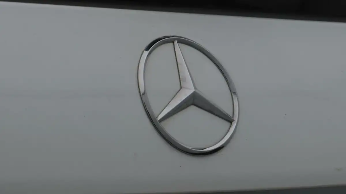 2020-mercedes-benz-glb-class-20d-glb220d-amg-line-premium-plus-driving-assistance7-big-23