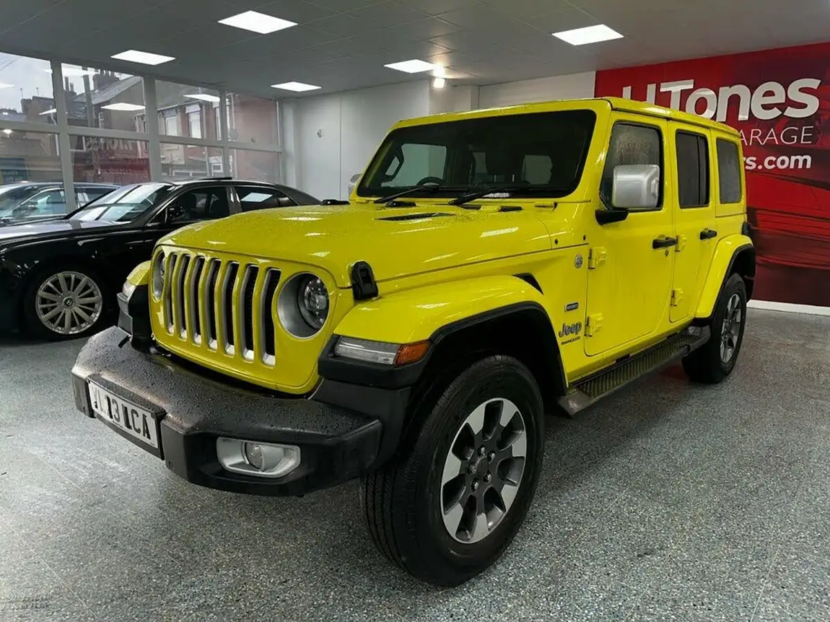 2023-jeep-wrangler-20-gme-overland-big-36