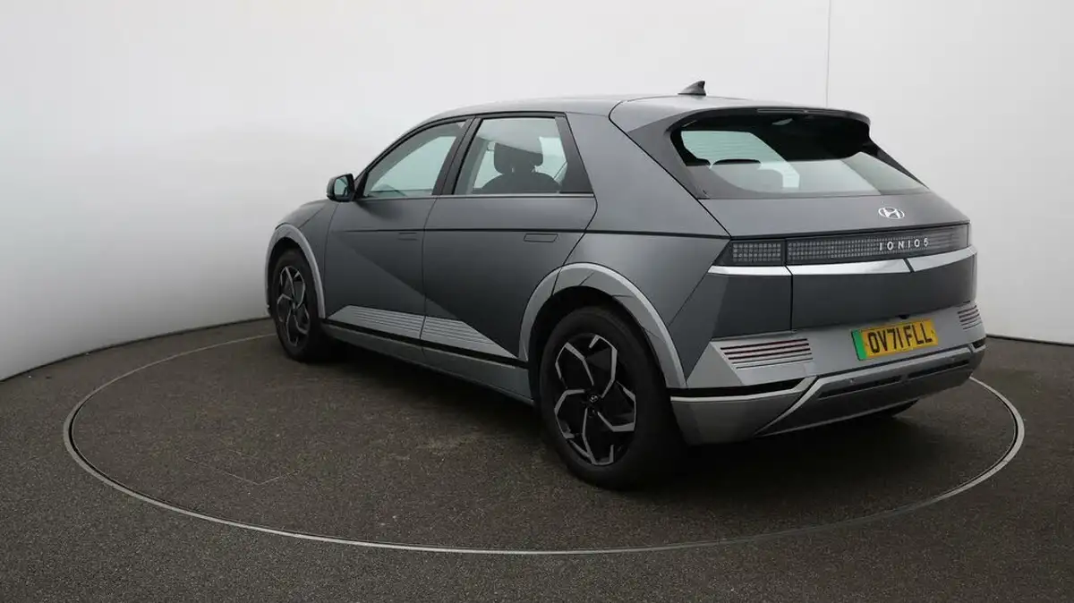 2021-hyundai-ioniq-5-e-premium-217ps-73kwh-rwd-big-61