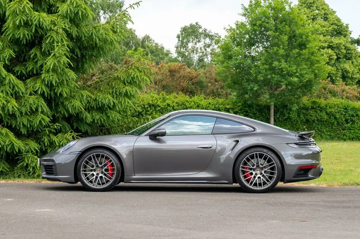 2023-porsche-911-38-turbo-coupe-big-2