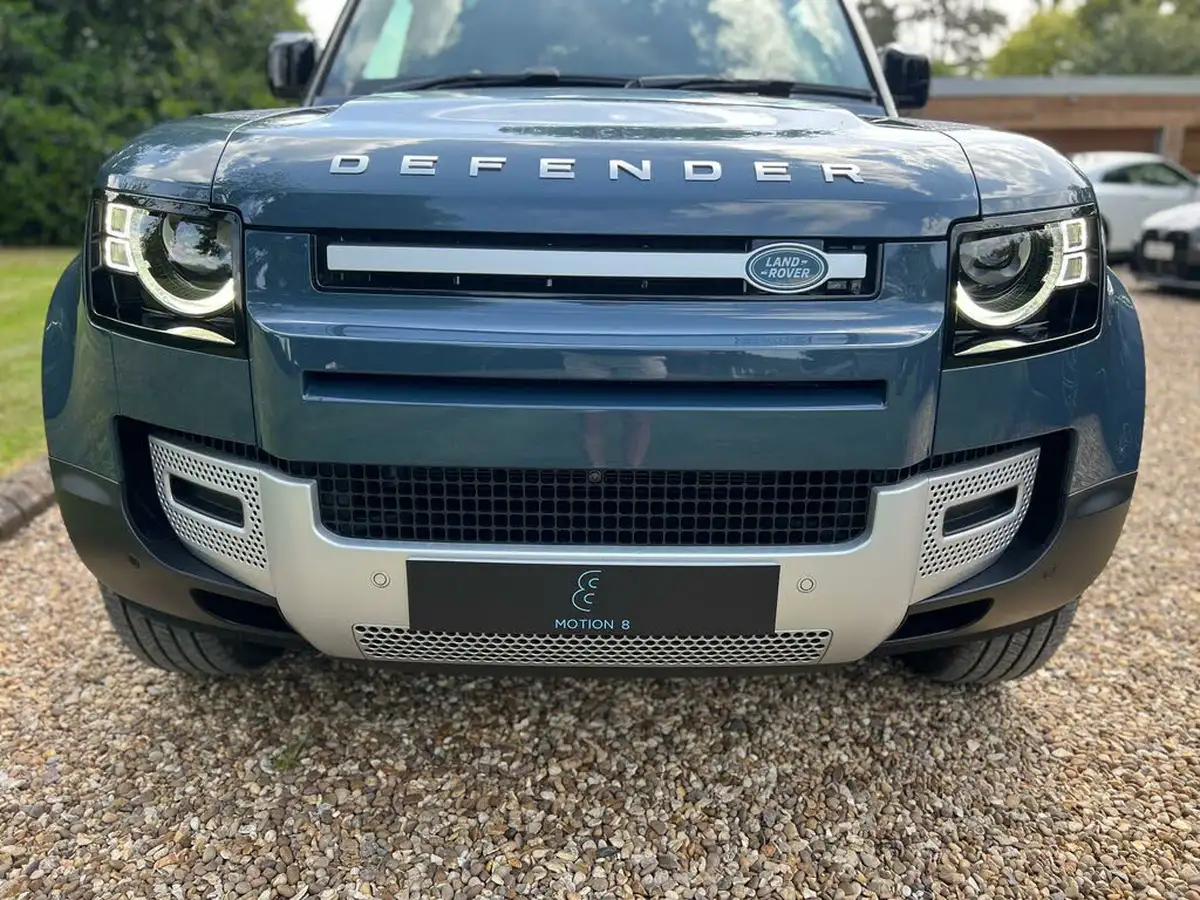 2025-land-rover-90-defender-30-d250-hard-top-s-90-250pseu6e-big-5