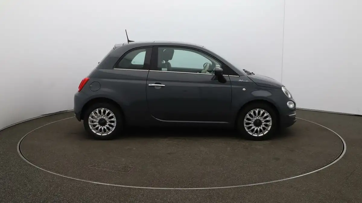 2021-fiat-500-10-dolcevita-big-49