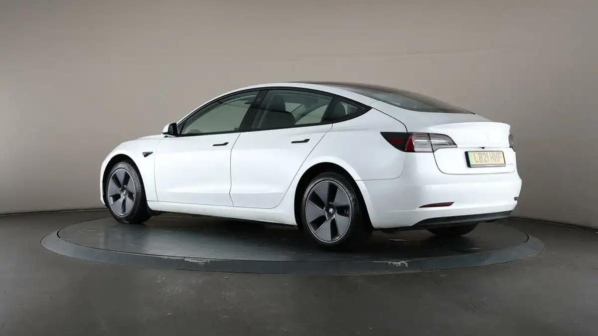 2021-tesla-model-3-e-long-range-4x4-big-73
