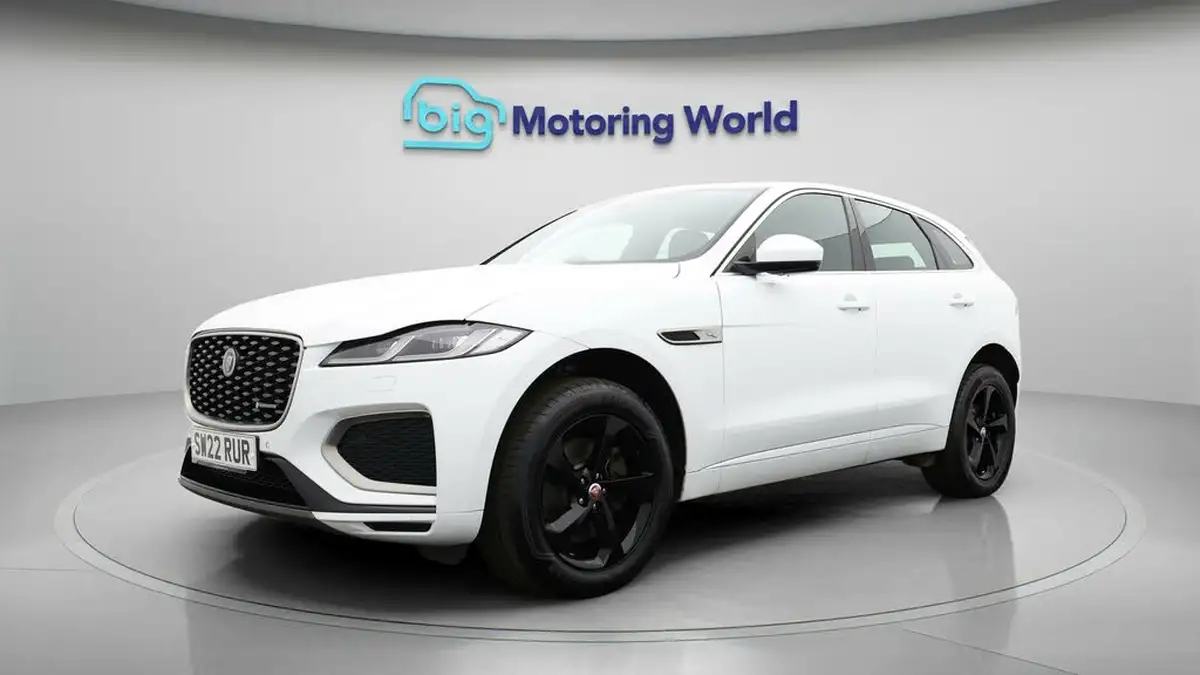 2022-jaguar-f-pace-20-d200-r-dynamic-s-big-2