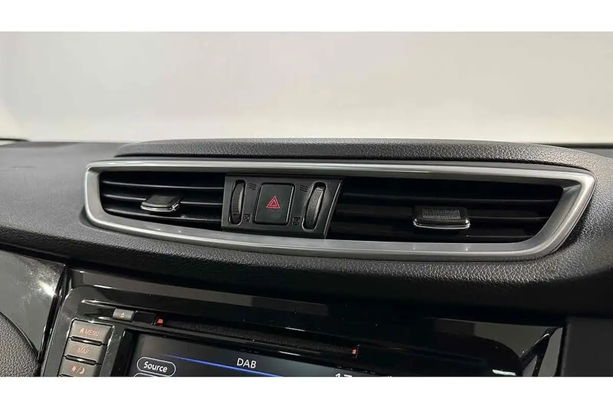 2021-nissan-qashqai-13-dig-t-n-connecta-140ps-big-41