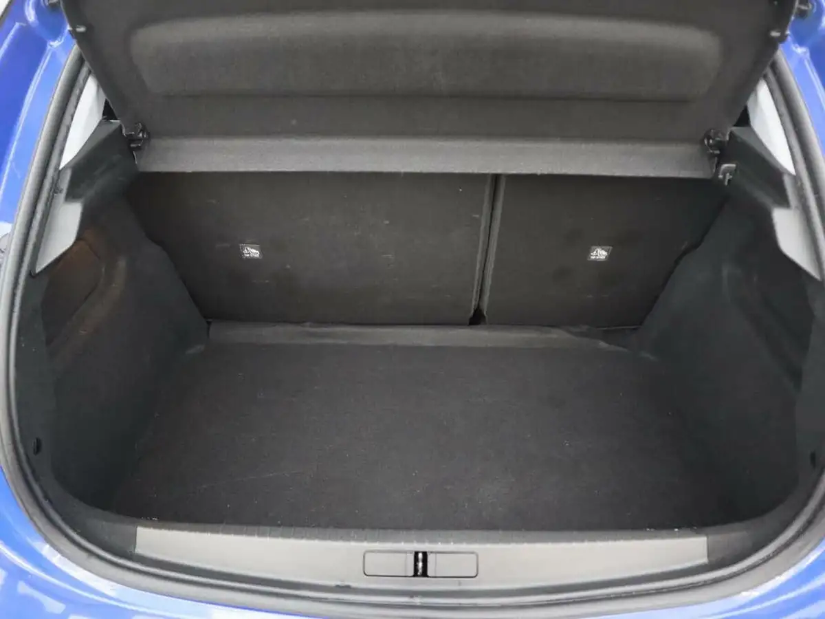 2021-vauxhall-corsa-12i-se-premium-big-8
