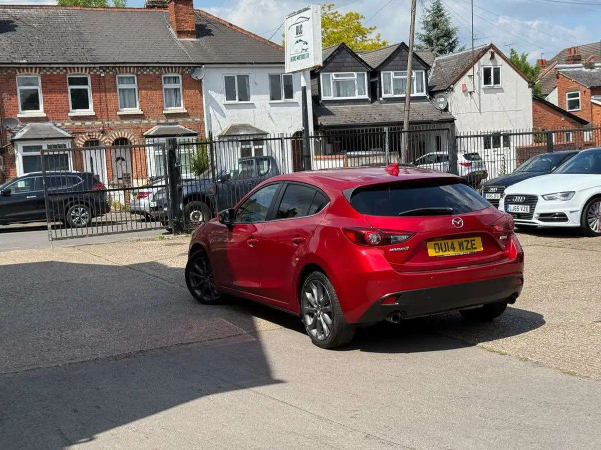 2014-mazda-mazda3-20-sport-nav-165ps-hatchback-5d-big-10