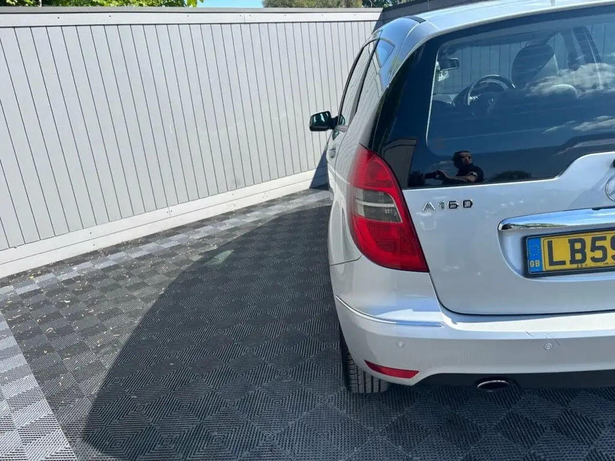 2009-mercedes-benz-a-class-20td-a160-avantgarde-se-5d-cvt-new-gen-big-17